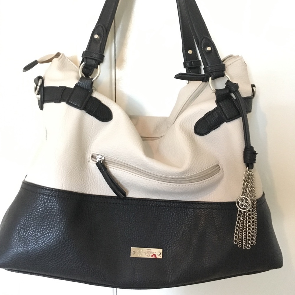 Jessica Simpson Shoulder Bag